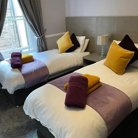 The Castlegate Arms 2*